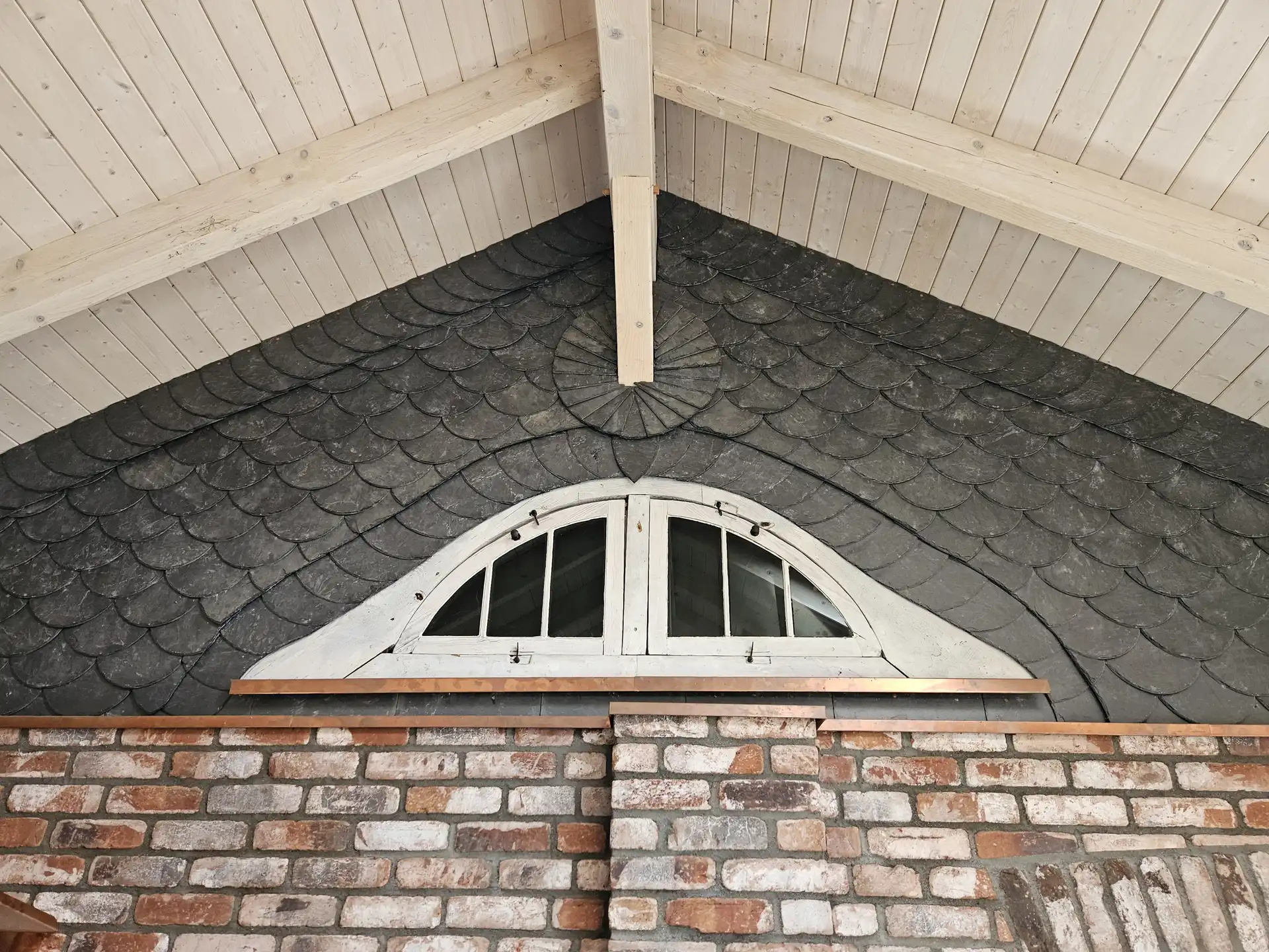 KDS-Gladigau-Dachgaube